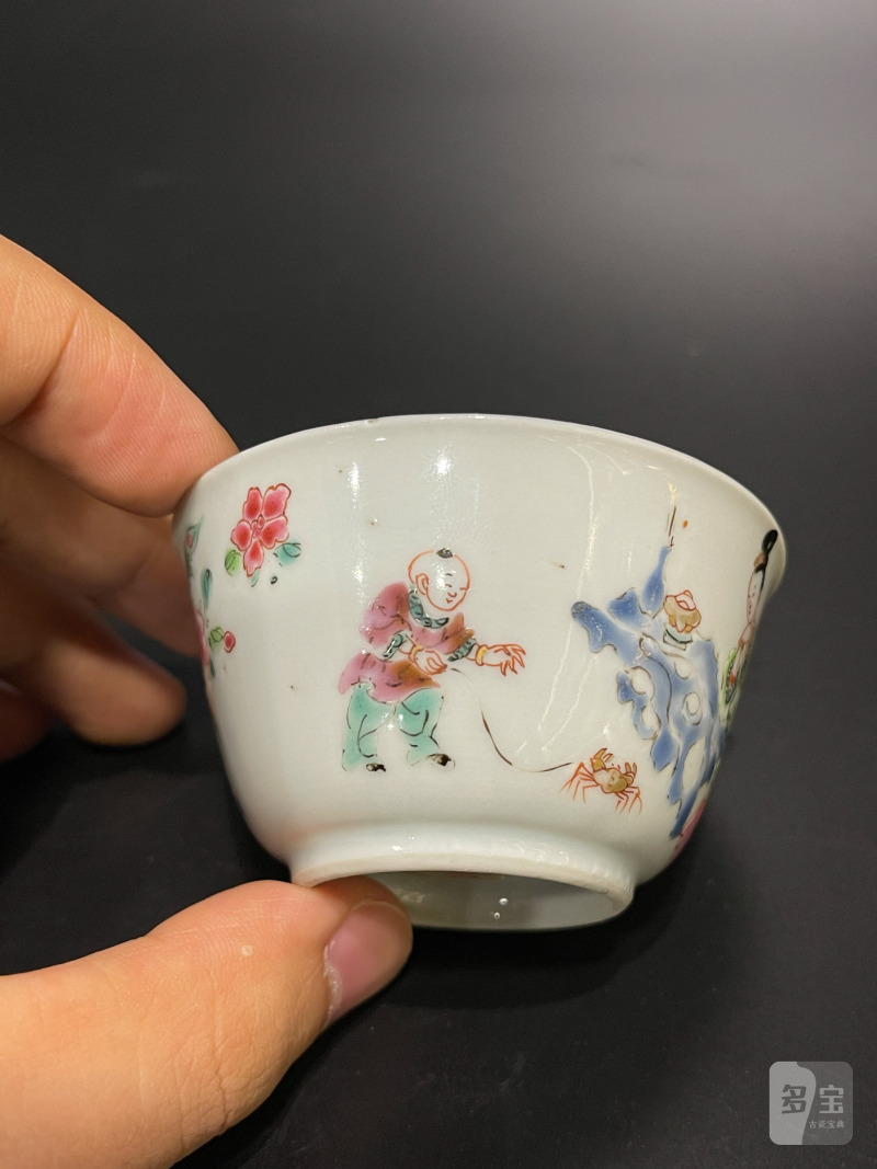 清雍正 粉彩三娘教子图杯 - 图7